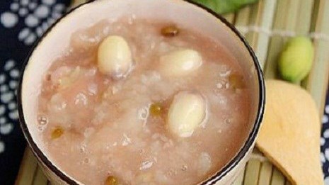 3 món ăn hỗ trợ trị bệnh mề đay 3 món ăn hỗ trợ trị bệnh mề đay