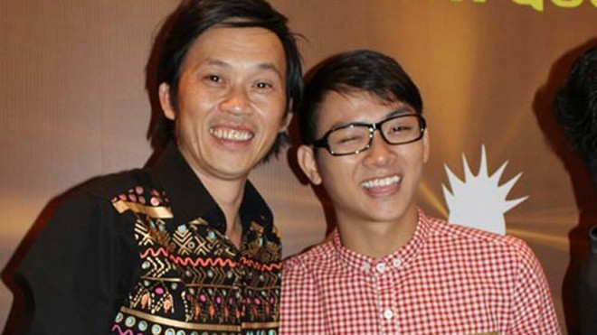 Hoài Lâm: 'Tôi buồn vì tình cảm với Hoài Linh bị hiểu sai' Hoài Lâm buồn vì tình cảm cha con giữa anh và Hoài Linh bị nhìn theo một hướng khác.
