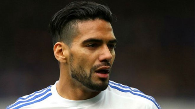 Chelsea loại Falcao, cho Pato dự Champions League "Chú hổ" Falcao như đã mất đi nanh vuốt sau hai năm xuất hiện tại Anh. Ảnh: Reuters