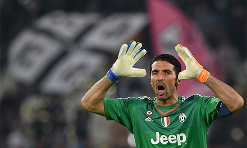 Buffon: Như một kiệt tác ở Serie A Buffon đã tiến rất gần đến vị thế độc tôn trong lịch sử các thủ môn mà bóng đá Italy sản sinh ra. Ảnh: ANSA.