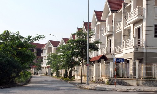 Siết tín dụng có thể gây sốt bất động sản sau 5 năm Chuyên gia cho rằng, nguồn cung bất động sản từ năm 2019 sẽ giảm dần, trong khi cầu tăng lên khiến thị trường sau đó sẽ bước vào giai đoạn tăng nóng. Ảnh: NT
