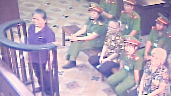 Ba đối tượng 'chia nhau' 9 năm tù vì chống phá Nhà nước Ba đối tượng 'chia nhau' 9 năm tù vì chống phá Nhà nước