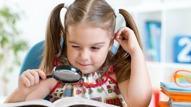 Nhận biết sớm các triệu chứng trẻ bị cận thị Nhận biết sớm các triệu chứng trẻ bị cận thị