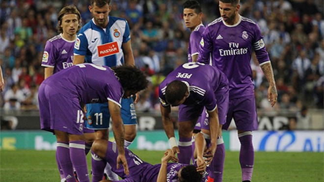 5 nguyên nhân khiến Real sa sút phong độ Casemiro có vai trò như Makelele năm xưa tại Real. Ảnh: Reuters