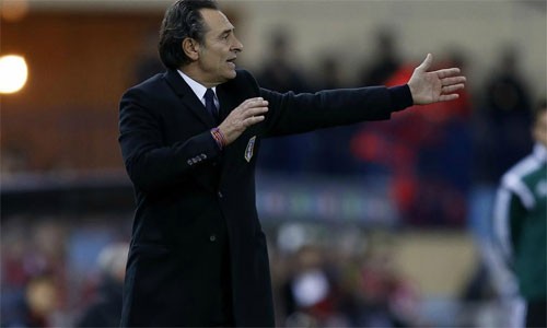 Cựu HLV tuyển Italy Cesare Prandelli dẫn dắt Valencia Cesare Prandelli khi còn dẫn dắt tuyển Italy. Ảnh: Marca.