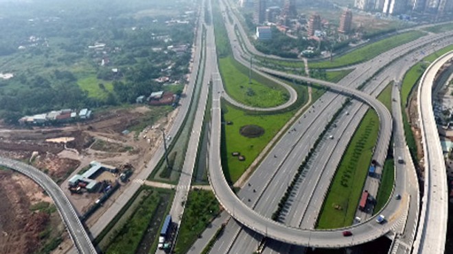 10 dự báo giới đầu tư địa ốc không nên bỏ qua năm Đinh Dậu Bất động sản năm Đinh Dậu được dự báo sẽ đứng trước nhiều biến động có tính bước ngoặt và đặt ra cho nhà đầu tư không ít thách đố. Ảnh: Vũ Lê