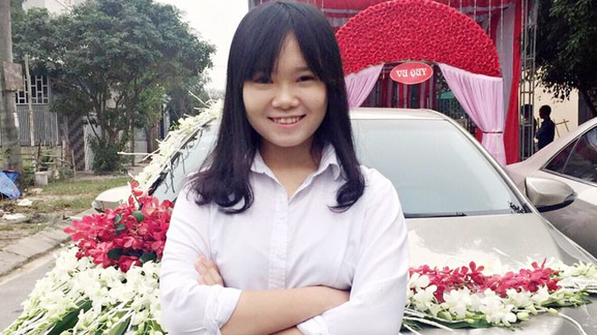 Thí sinh tố giám thị 'ăn cắp chất xám': Em nghĩ mình cần phải lên tiếng Lê Thị Phương Anh, người viết bức "tâm thư" trên và cho rằng, là lớp trường, em thấy mình có trách nhiệm phải lên tiếng để đòi sự công bằng trong thi cử cho các thí sinh khác.