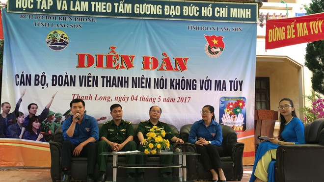Diễn đàn “Cán bộ, đoàn viên thanh niên nói không với ma túy” tại Lạng Sơn Giao lưu giữa khách mời và đoàn viên thanh niên
