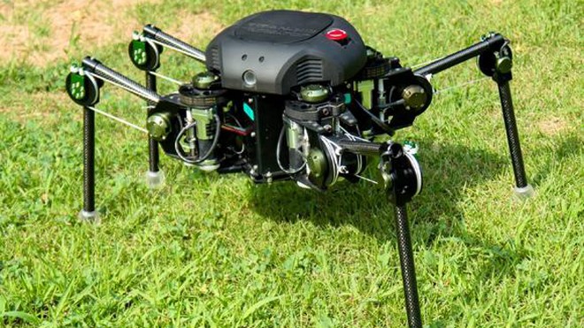 Trình làng robot nhện cực ngầu giá 17.000 USD chuyên để bốc vác Trình làng robot nhện cực ngầu giá 17.000 USD chuyên để bốc vác