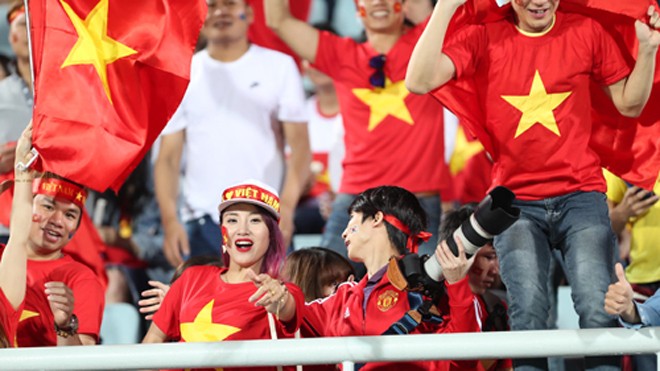 CĐV Việt Nam gây ấn tượng mạnh U20 World Cup CĐV Việt Nam khiến sân Cheonam trở nên sôi động. Ảnh: Đức Đồng.