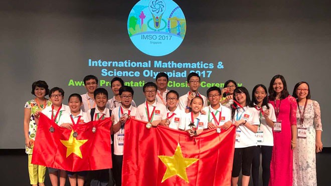 Thí sinh Việt Nam đạt huy chương vàng đầu tiên môn khoa học Thí sinh Việt Nam đạt huy chương vàng đầu tiên môn khoa học