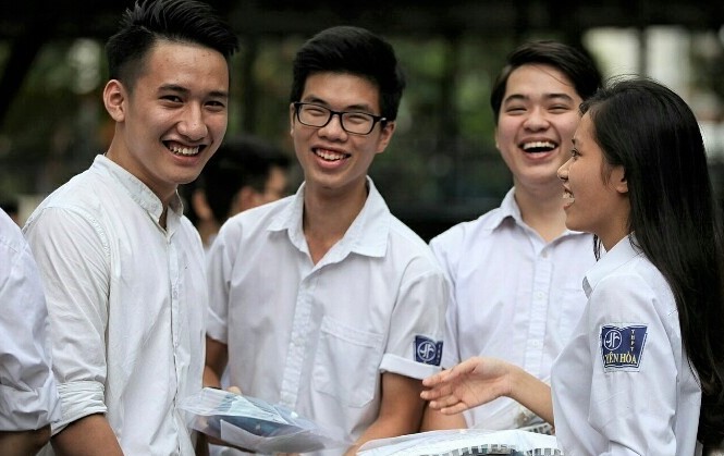 Biến động điểm chuẩn vào lớp 10 THPT công lập tại Hà Nội 5 năm liên tiếp Biến động điểm chuẩn vào lớp 10 THPT công lập tại Hà Nội 5 năm liên tiếp