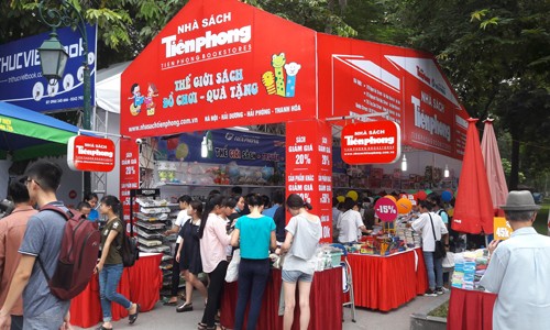 Nhà sách Tiền Phong đồng loạt tham gia hội sách tại 5 tỉnh thành Nhà sách Tiền Phong đồng loạt tham gia hội sách tại 5 tỉnh thành