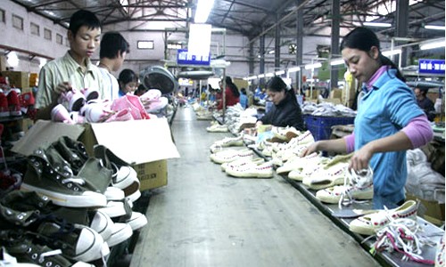 Những thương hiệu Việt vang bóng một thời lại sa lầy thua lỗ Báo cáo tài chính của Giầy Thượng Đình bị kiểm toán viên từ chối do không thể xác định nhiều yếu tố trọng yếu.