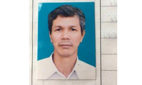 Tìm thấy thầy giáo mất tích 10 ngày trong rừng Phú Quốc Ảnh thầy Lân đã được đồng nghiệp chia sẻ lên mạng xã hội để mong mọi người hỗ trợ tìm kiếm