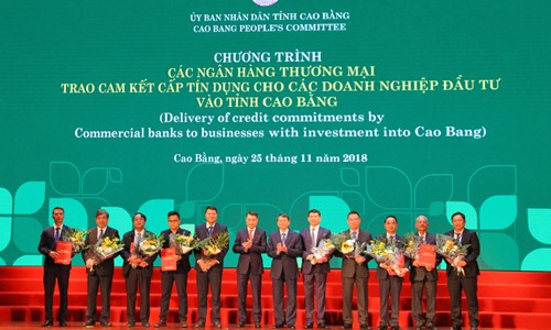 Agribank đầu tư 705 tỷ đồng cho Dự án Công trình thủy điện Hồng Nam Agribank đầu tư 705 tỷ đồng cho Dự án Công trình thủy điện Hồng Nam