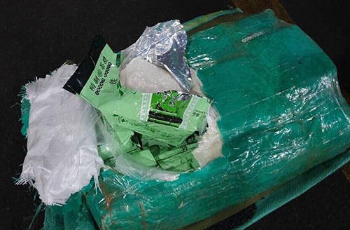 276 kg ma túy đá bị bắt tại Philippines xuất phát từ cảng Cát Lái Ma tuý giấu trong túi nhỏ bị bắt tại Philippines. Ảnh: Công an cung cấp.