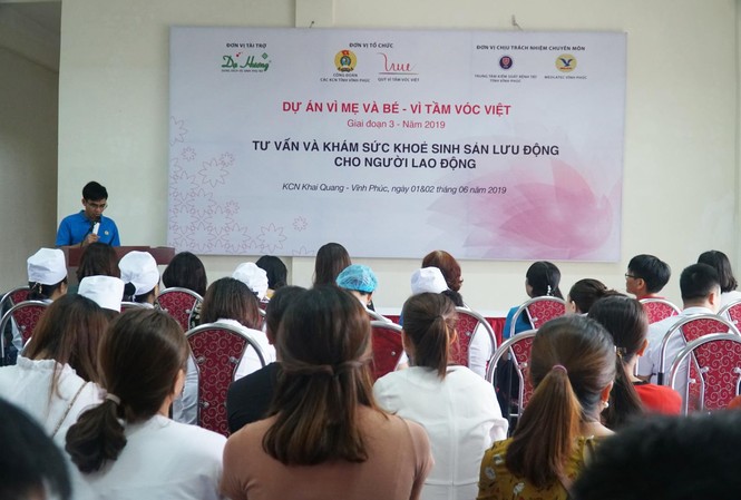 Nữ lao động tại Vĩnh Phúc được khám sức khỏe sinh sản miễn phí Dự án Vì mẹ và bé - Vì tầm vóc Việt đã được triển khai tại Hà Nội và Bắc Ninh trong năm 2017, 2018. Năm 2019, dự án đến với người lao động tỉnh Vĩnh Phúc.