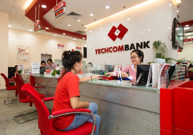 Techcombank chính thức được ngân hàng nhà nước trao quyết định áp dụng chuẩn mực Techcombank chính thức được ngân hàng nhà nước trao quyết định áp dụng chuẩn mực