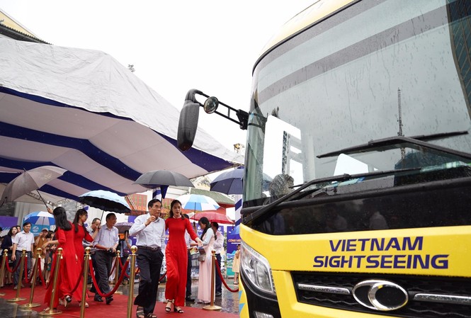 Khám phá Hạ Long mới lạ với xe Bus 2 tầng Hạ Long City Tour Khám phá Hạ Long mới lạ với xe Bus 2 tầng Hạ Long City Tour