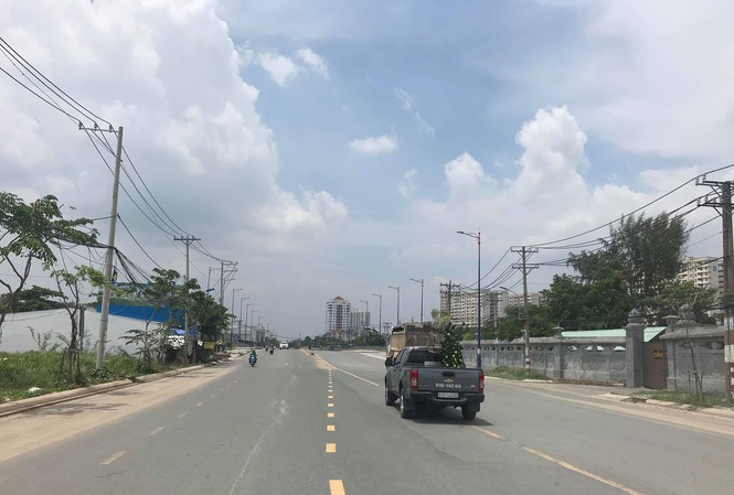 Chi hàng nghìn tỷ đồng mở rộng đường Lương Định Của HDTC đã bỏ ra hàng ngàn tỷ đồng để mở rộng tuyến đường Lương Đình Của lên 30m như hiện nay.