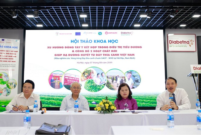 Công bố 2 hoạt chất mới giúp hạ đường huyết mạnh trong Dây thìa canh Việt Nam Công bố 2 hoạt chất mới giúp hạ đường huyết mạnh trong Dây thìa canh Việt Nam