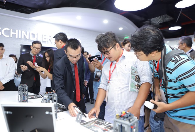 Schindler VN ra mắt giải pháp Internet vạn vật (IoT) cho thang máy và thang cuốn Schindler VN ra mắt giải pháp Internet vạn vật (IoT) cho thang máy và thang cuốn