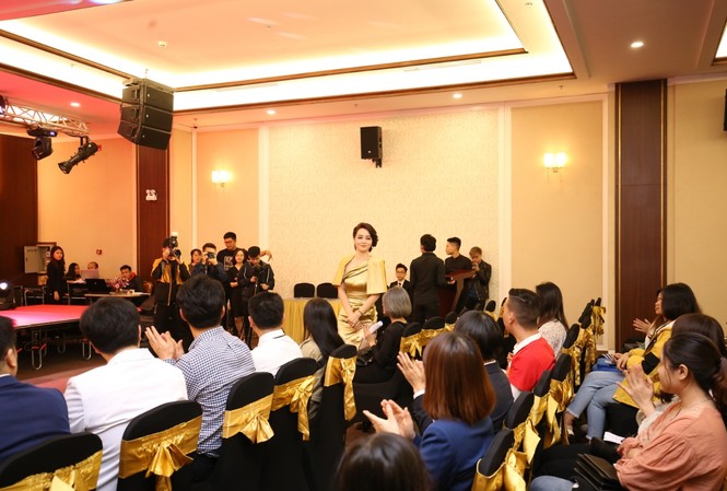 Cơ hội cho nhan sắc ‘lên tiếng’ tại buổi giao lưu có 1-0-2 của Vinmec-View Cơ hội cho nhan sắc ‘lên tiếng’ tại buổi giao lưu có 1-0-2 của Vinmec-View