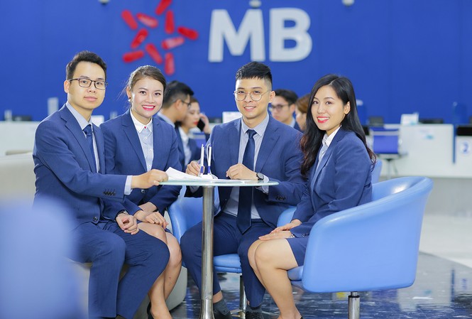 Dấu ấn năm 'cùng tiến' tại Tập đoàn MB Dấu ấn năm 'cùng tiến' tại Tập đoàn MB