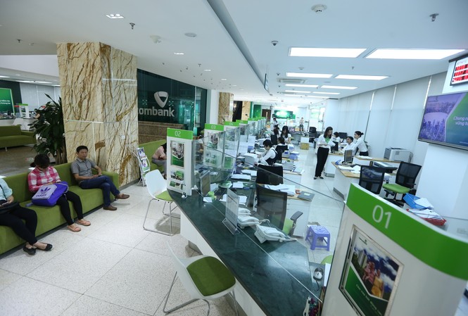 Vietcombank hạ lãi suất vay cho DN bị ảnh hưởng bởi dịch Corona Vietcombank hạ lãi suất vay cho DN bị ảnh hưởng bởi dịch Corona