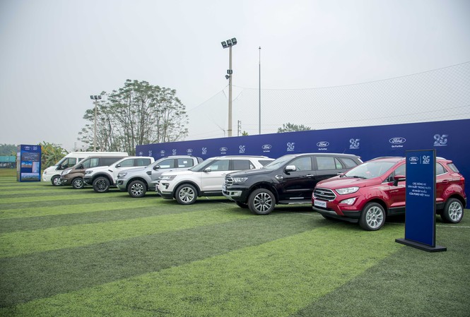 Ford Việt Nam tăng trưởng doanh số ấn tượng trong năm 2019 Ford Việt Nam tăng trưởng doanh số ấn tượng trong năm 2019