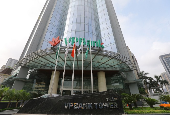 VPBank và Fe Credit ủng hộ 15 tỷ đồng phòng chống dịch bệnh Covid-19 VPBank và Fe Credit ủng hộ 15 tỷ đồng phòng chống dịch bệnh Covid-19
