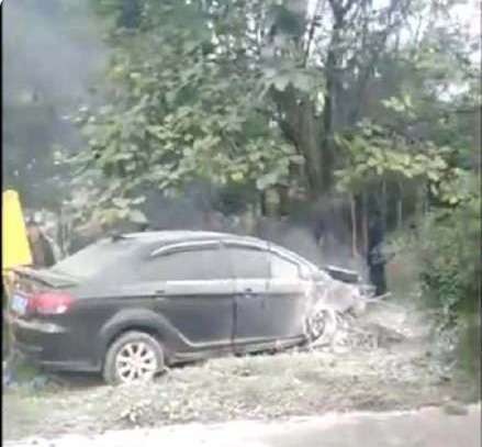 Trung Quốc: Ô tô lao vào trạm xe buýt 9 người thiệt mạng Trung Quốc: Ô tô lao vào trạm xe buýt 9 người thiệt mạng