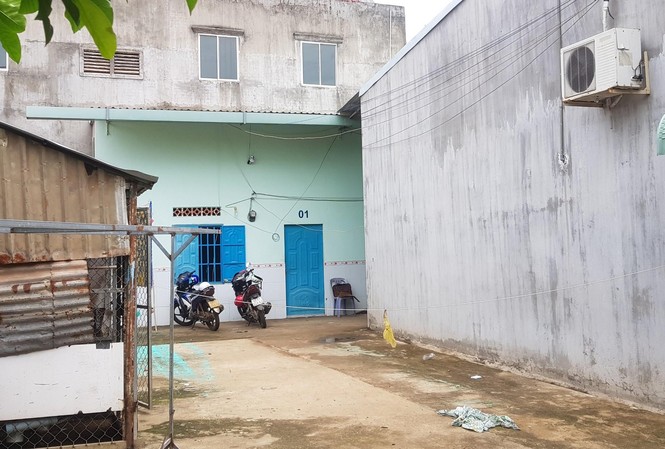 Bị đuổi khi đang ở nhờ tìm việc, thanh niên 18 tuổi rút dao đâm chết người Hiện trường nơi xảy ra án mạng