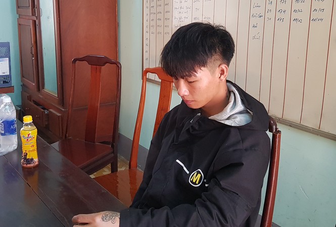 Khởi tố kẻ đâm chiến sỹ công an nghĩa vụ tử vong tại Bình Phước Lê Tấn Mã Hồng Phong bị khởi tố về tội giết người