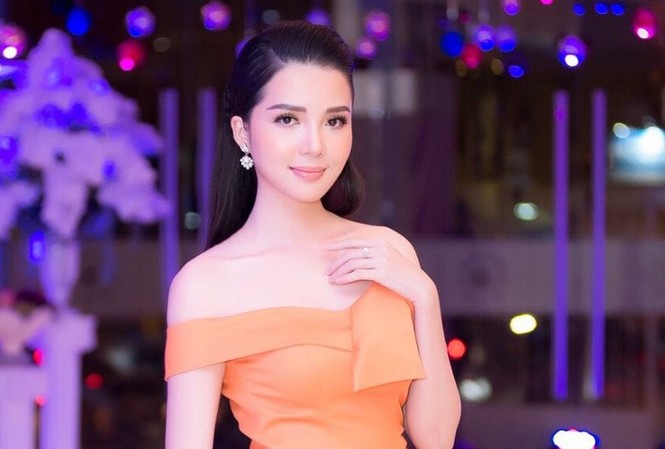 Hoa Khôi Huỳnh Thúy Vi rạng rỡ làm giám khảo idols Hoa Khôi Huỳnh Thúy Vi rạng rỡ làm giám khảo idols