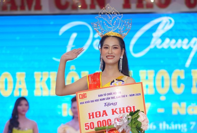 Hoa khôi ĐH Nam Cần Thơ thi Hoa hậu Việt Nam: Là sinh viên tiêu biểu, sắc vóc nóng bỏng Hoa khôi ĐH Nam Cần Thơ thi Hoa hậu Việt Nam: Là sinh viên tiêu biểu, sắc vóc nóng bỏng