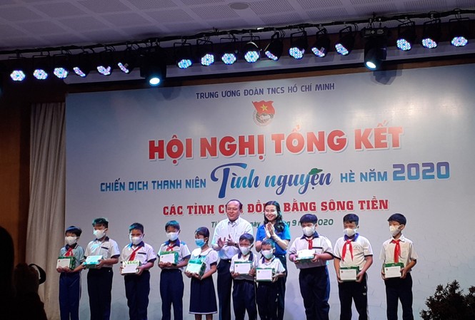 Cụm đồng bằng sông Tiền làm mới, sửa chữa trên 500 km đường nông thôn Cụm đồng bằng sông Tiền làm mới, sửa chữa trên 500 km đường nông thôn