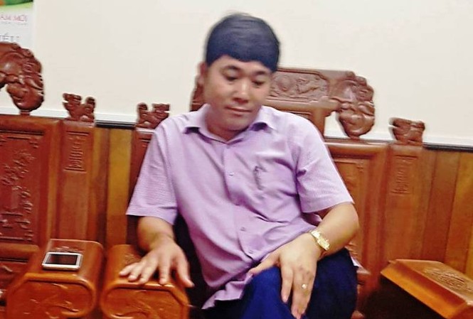 Giám đốc bị tố 'vòi tiền' phủ nhận Ông Tuyên trả lời báo chí sáng 26/7