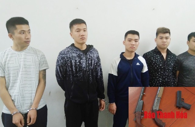 Khởi tố 5 bị can trong vụ nổ súng trên phố làm 2 người thương vong Khởi tố 5 bị can trong vụ nổ súng trên phố làm 2 người thương vong