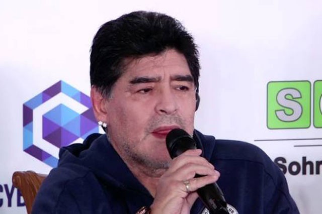 Maradona xấu hổ vì Argentina chơi tồi tại World Cup Maradona