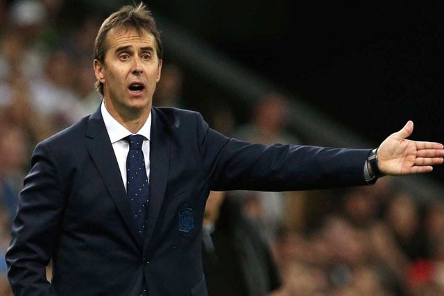 HLV Real nói gì về nguy cơ bị sa thải sau trận thua Levante? HLV Julen Lopetegui có nguy cơ bị sa thải khi Real đang sa sút nghiêm trọng.