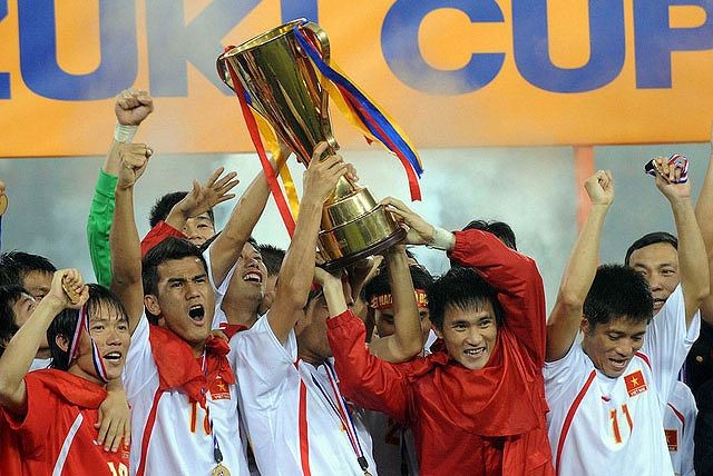 5 đội kiếm nhiều điểm nhất AFF Cup: Tuyển Việt Nam chỉ thua Thái Lan Tuyển Việt Nam lên ngôi vô địch AFF Cup 2018