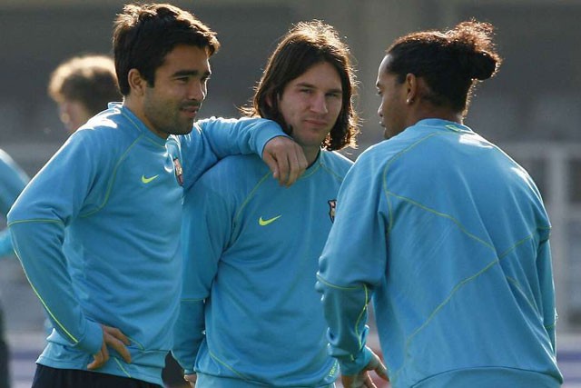 Barca bán bộ đôi 'ma men' vì sợ Messi nghiện rượu Barca bán bộ đôi 'ma men' vì sợ Messi nghiện rượu