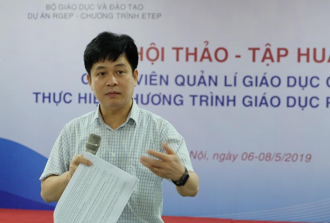 Không để xảy ra tình trạng thừa thiếu SGK Ảnh: PGS.Nguyễn Xuân Thành