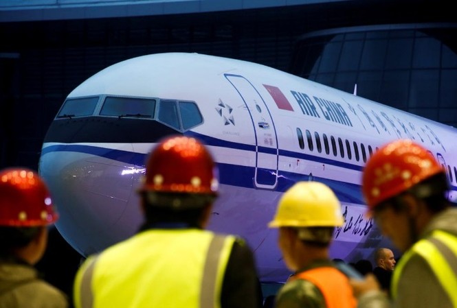 Trung Quốc tạm dừng khai thác Boeing 737 Max sau vụ tai nạn ở Ethiopia Các hãng hàng không Trung Quốc được chỉ đạo tạm dừng sử dụng máy bay Boeing 737 Max từ ngày 10/3.