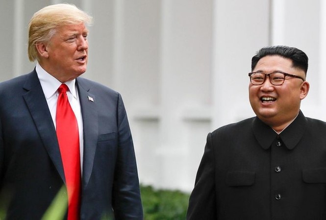 Chính sách đối ngoại đầy xung đột của Tổng thống Mỹ Trump Ông Trump và ông Kim đã có hai cuộc gặp lịch sử nhưng vẫn chưa giải quyết được bế tắc nào.