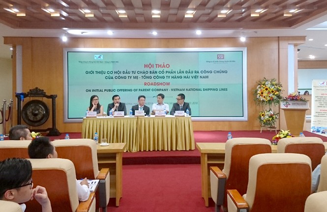 Tổng vận tải biển lớn nhất Việt Nam sắp chào bán cổ phần lần đầu Không tìm được nhà đầu tư chiến lược, Vinalines sẽ đưa toàn bộ cổ phần nhà nước thoái vốn ra thị trường.