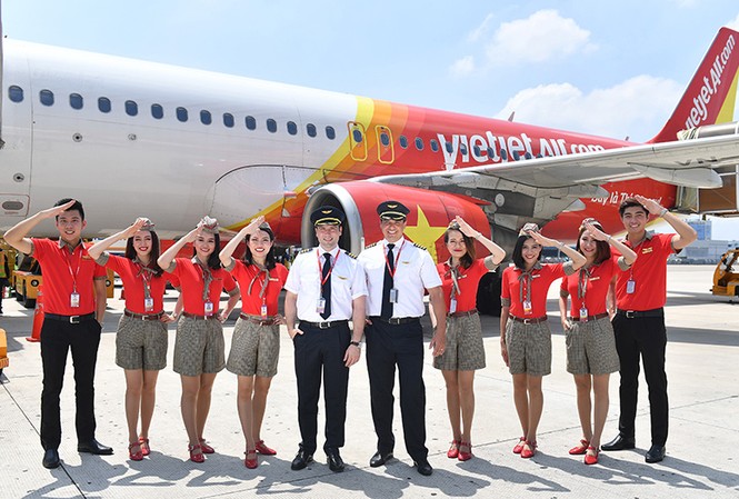 Vietjet tiếp tục báo lãi ‘khủng’ Sau 9 tháng, Vietjet đã đạt tổng lợi nhuận sau thuế hơn 3.600 tỷ đồng.