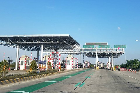 Bộ Giao thông 'bác' đề xuất xả trạm thu phí BOT 3 ngày Tết Bộ GTVT không đồng ý xả trạm thu phí BOT 3 ngày Tết